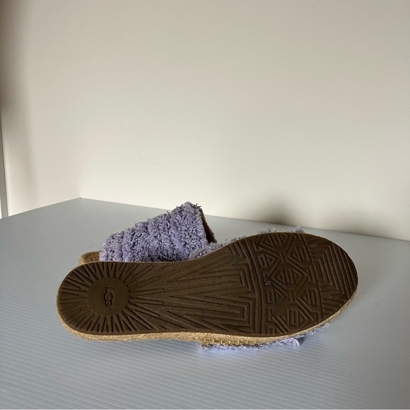 UGG Purple Edith Slide Sandals size 7 - Picture 3 of 8